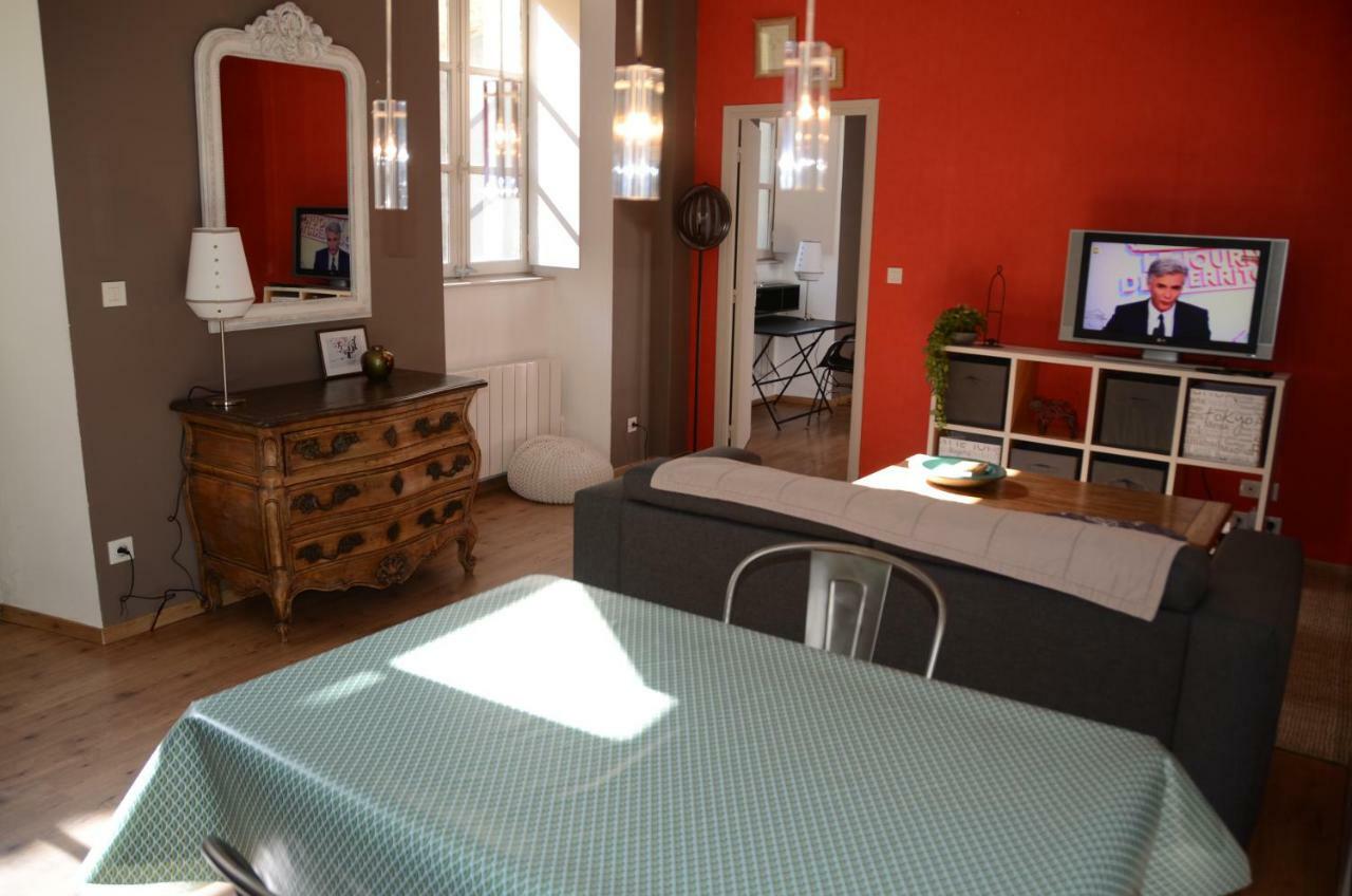 Calme Et Charme Apartment Avignon Exterior photo